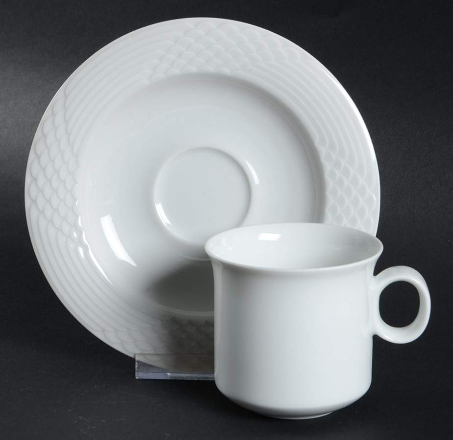 Bianca (Scala, Glossy) Flat Cup & Saucer Set by Hutschenreuther-1
