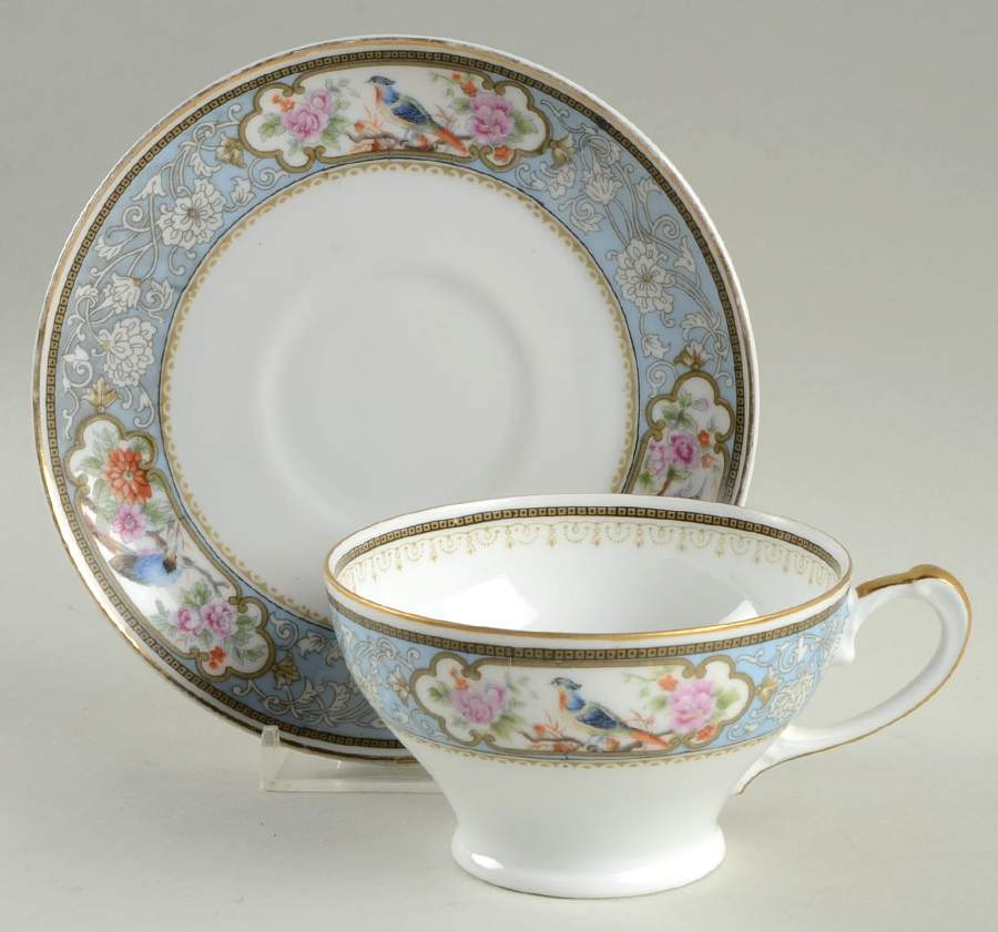 Bird of Paradise Footed Cup & Saucer Set by Hutschenreuther-1
