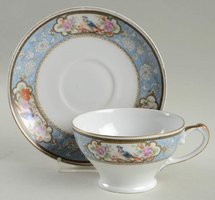 Bird of Paradise Footed Cup & Saucer Set by Hutschenreuther-1