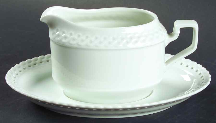 Blanche (Comtesse) Gravy Boat & Underplate by Hutschenreuther-1