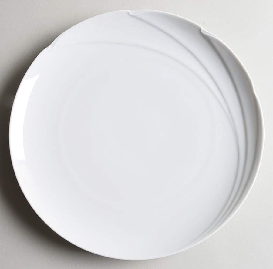 Blanche (Maxim's Line) Service Plate (Charger) by Hutschenreuther-1