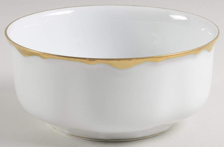 The Blenheim Cranberry Bowl by Hutschenreuther-1