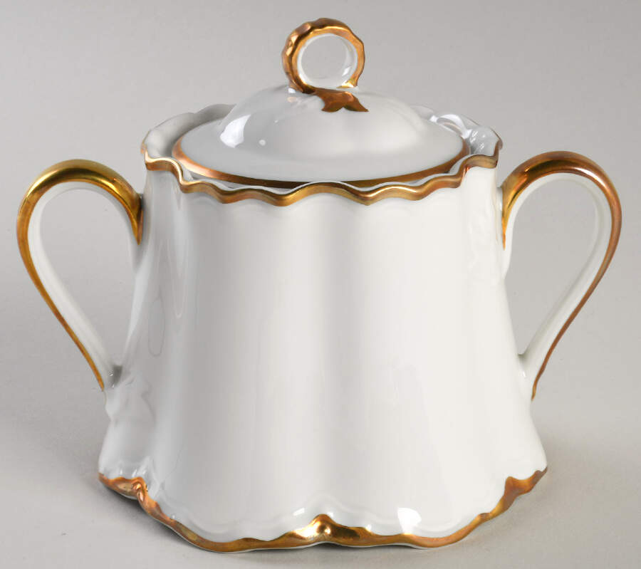 The Blenheim Sugar Bowl & Lid by Hutschenreuther-1