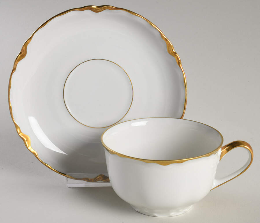 The Blenheim Flat Cup & Saucer Set by Hutschenreuther-1