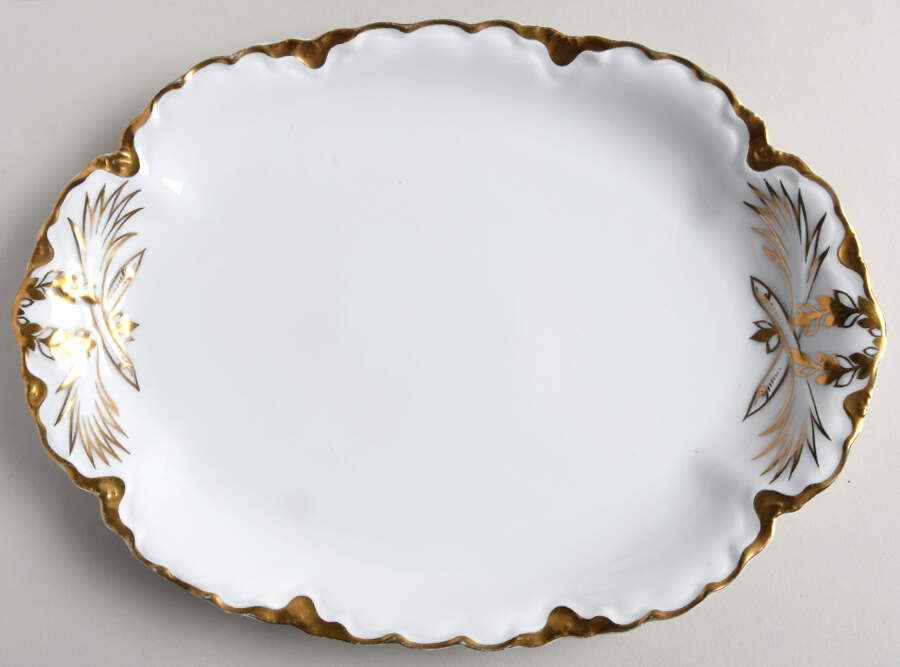 The Blenheim 11" Oval Serving Platter by Hutschenreuther-1