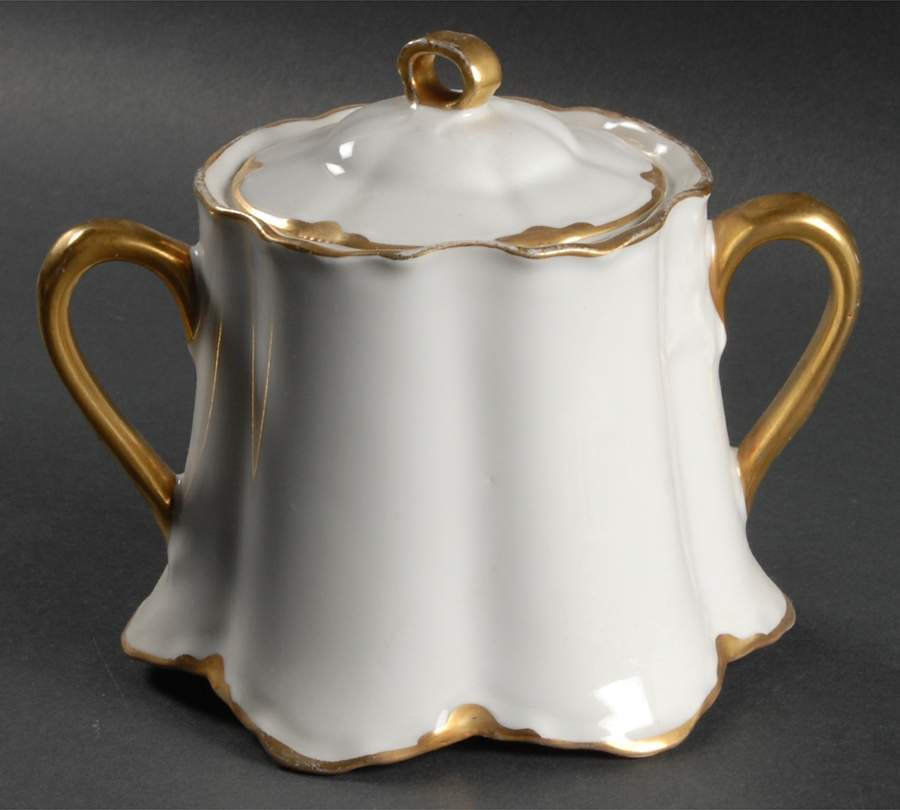 The Blenheim Sugar Bowl & Lid by Hutschenreuther-1