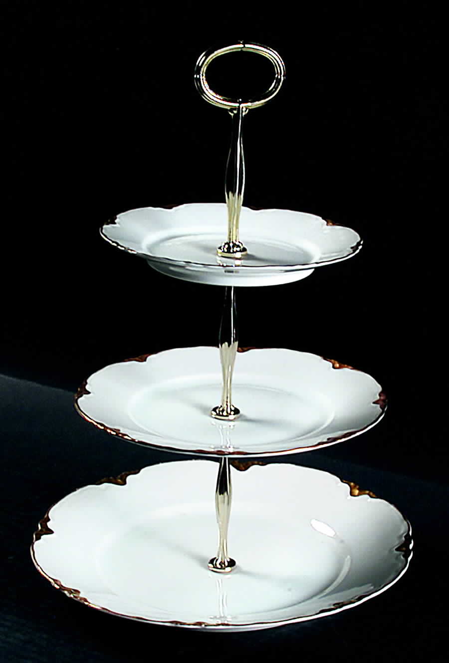 The Blenheim 13 7/8"-14 1/4" 3-Tiered Serving Tray(DP,SP,BB) HC by Hutschenreuther-1