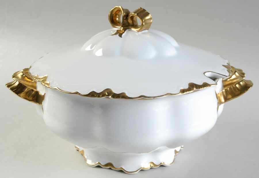 The Blenheim Tureen &  Lid by Hutschenreuther-1
