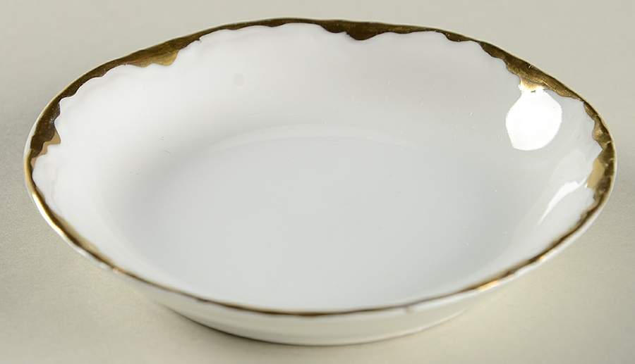 The Blenheim Butter Pat by Hutschenreuther-1