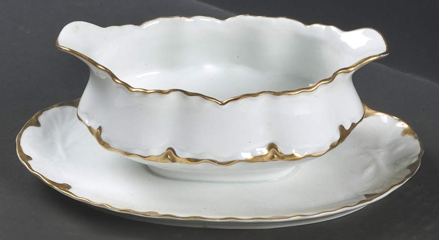 The Blenheim Gravy Boat with Attached Underplate by Hutschenreuther-1