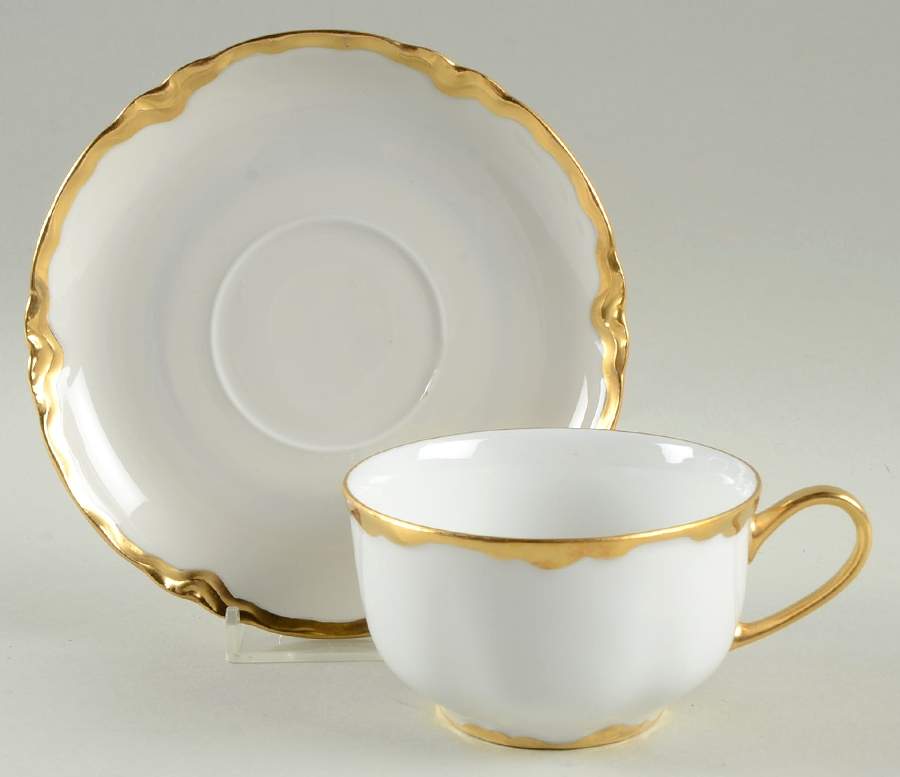 The Blenheim Flat Cup & Saucer Set by Hutschenreuther-1