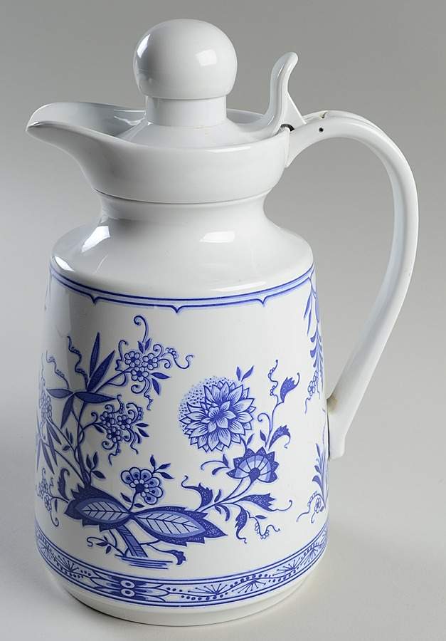 Blue Onion Thermos by Hutschenreuther-1