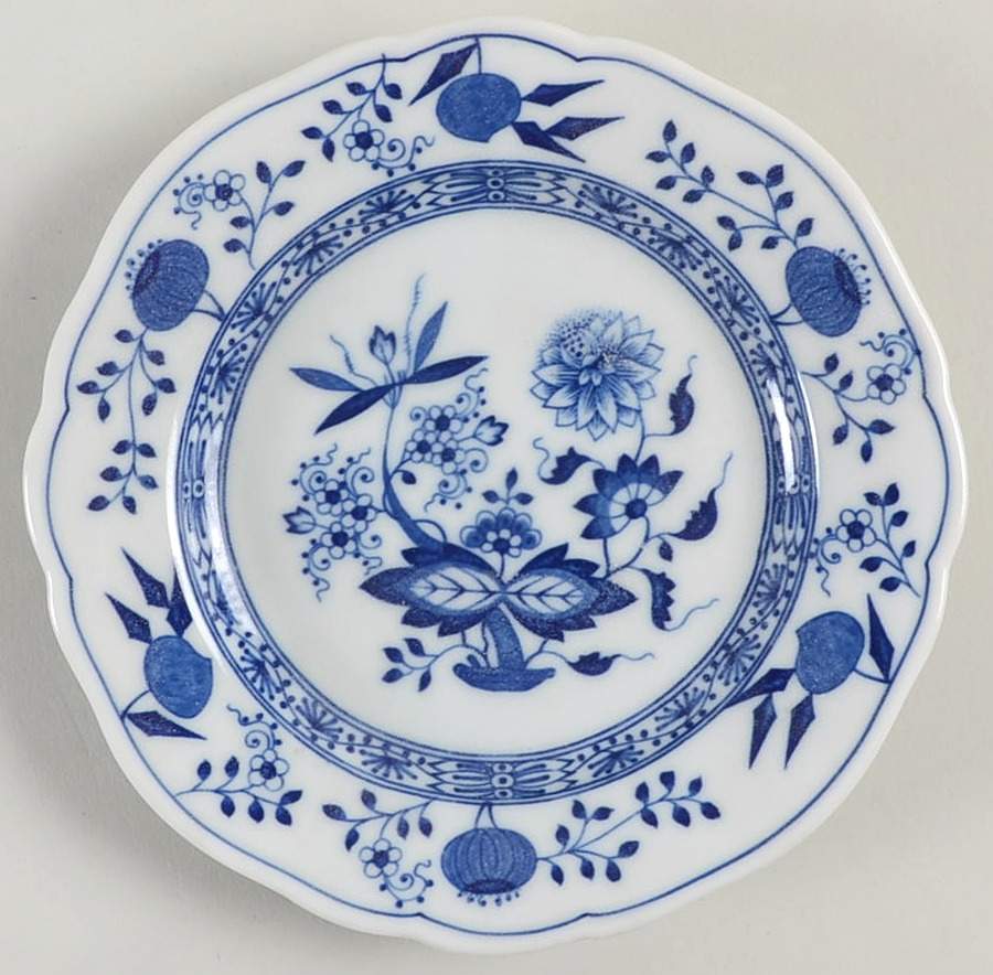 Blue Onion Bread & Butter Plate by Hutschenreuther-1