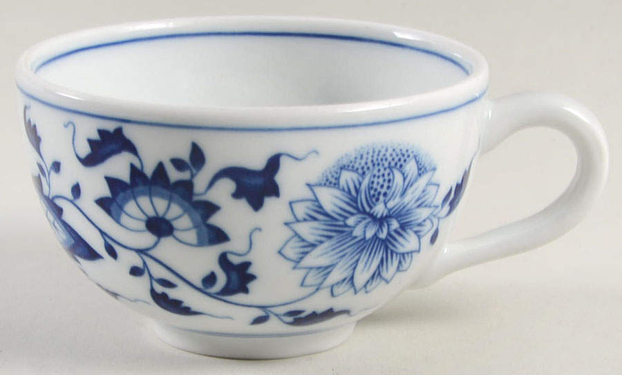 Blue Onion Flat Cup by Hutschenreuther-1