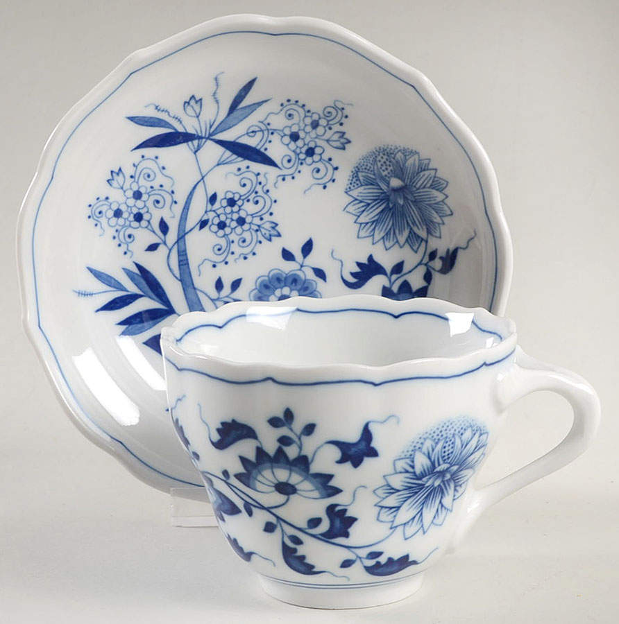 Blue Onion Flat Cup & Saucer Set by Hutschenreuther-1