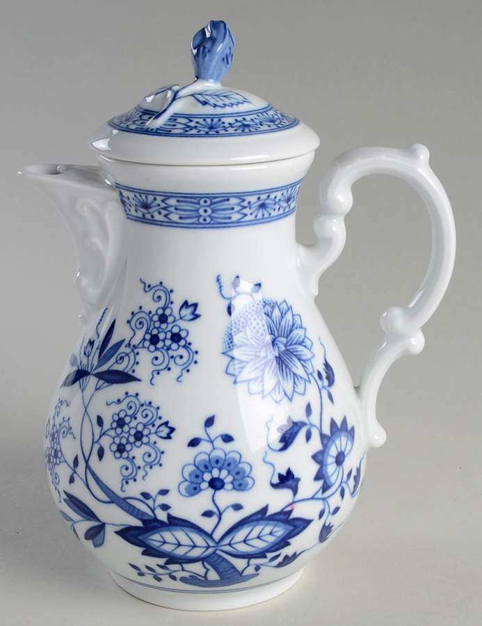 Blue Onion Small Coffee Pot & Lid by Hutschenreuther-1