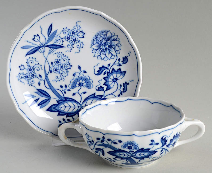 Blue Onion Flat Cream Soup Bowl & Saucer Set by Hutschenreuther-1