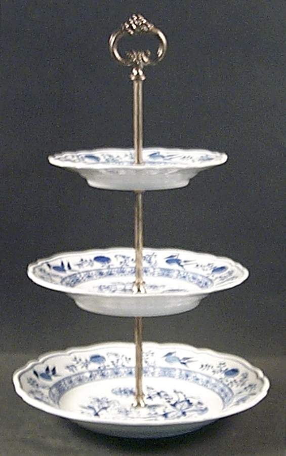 Blue Onion 3-Tiered Serving Tray (DP, SP, BB) by Hutschenreuther-1