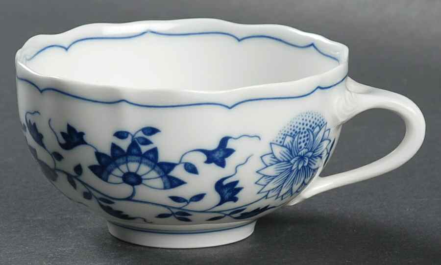 Blue Onion Flat Cup by Hutschenreuther-1
