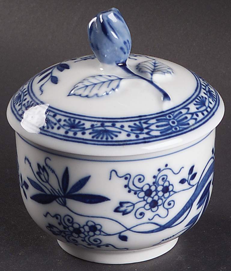 Blue Onion Mini Sugar Bowl & Lid by Hutschenreuther-1