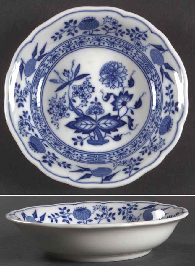 Blue Onion Fruit/Dessert (Sauce) Bowl by Hutschenreuther-1