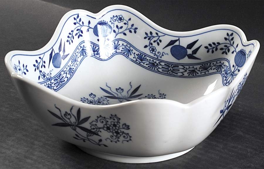 Blue Onion 8" Square Vegetable Bowl by Hutschenreuther-1