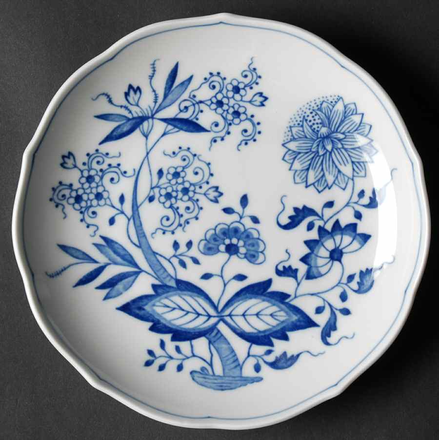 Blue Onion Coupe Bread & Butter Plate by Hutschenreuther-1