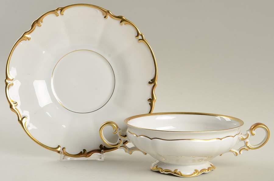 Brighton Footed Cream Soup Bowl & Saucer Set by Hutschenreuther-1