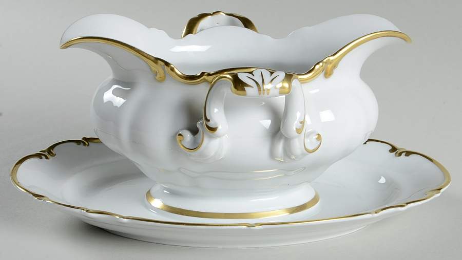 Brighton Gravy Boat with Attached Underplate by Hutschenreuther-1