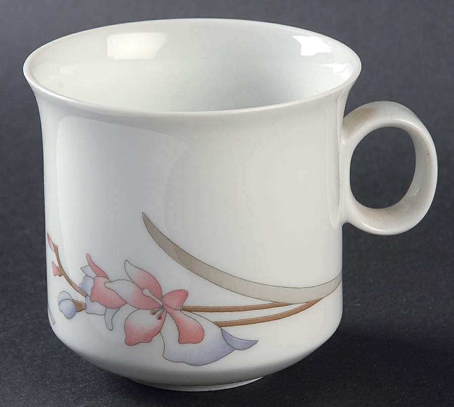 Carmina Flat Cup by Hutschenreuther-1