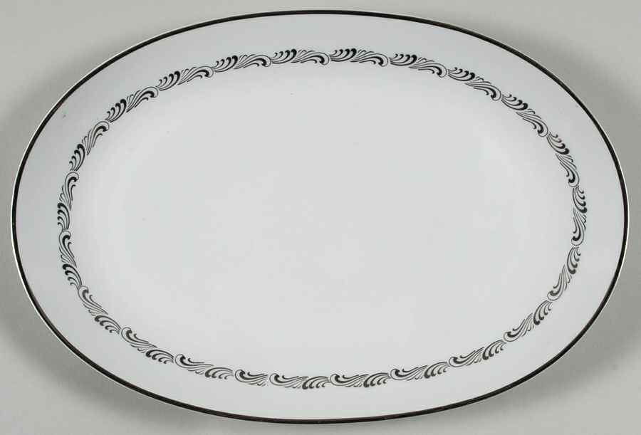 Cascade 13" Oval Serving Platter by Hutschenreuther-1