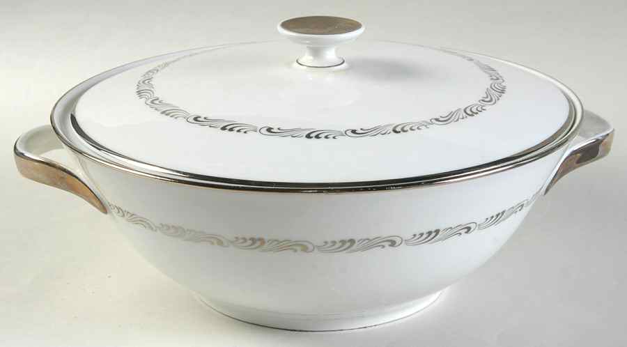 Cascade Round Covered Vegetable by Hutschenreuther-1