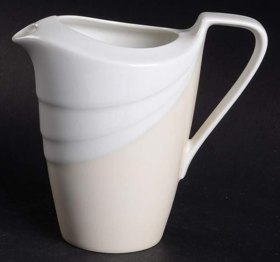 Champagne Creamer by Hutschenreuther-1