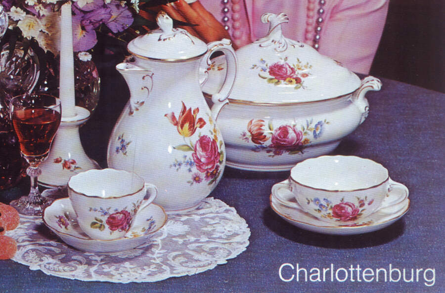 Charlottenburg Flat Cup & Saucer Set by Hutschenreuther-1