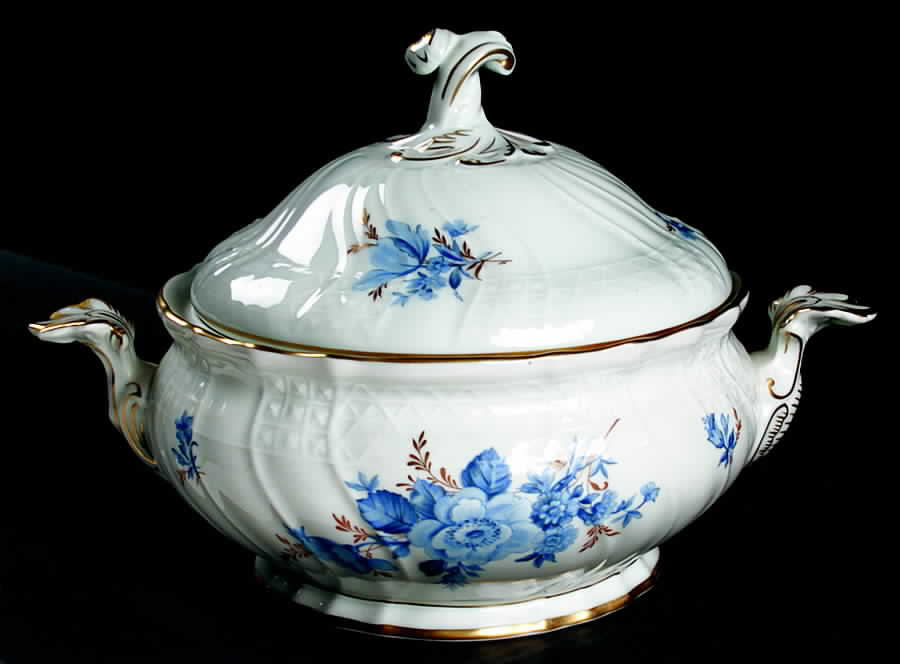 Chateau Bleu Round Covered Vegetable by Hutschenreuther-1