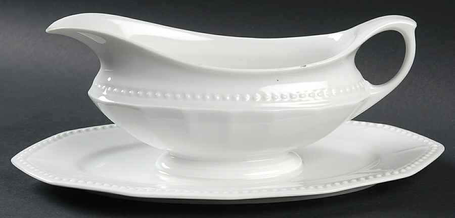 Chevalier Gravy Boat with Attached Underplate by Hutschenreuther-1