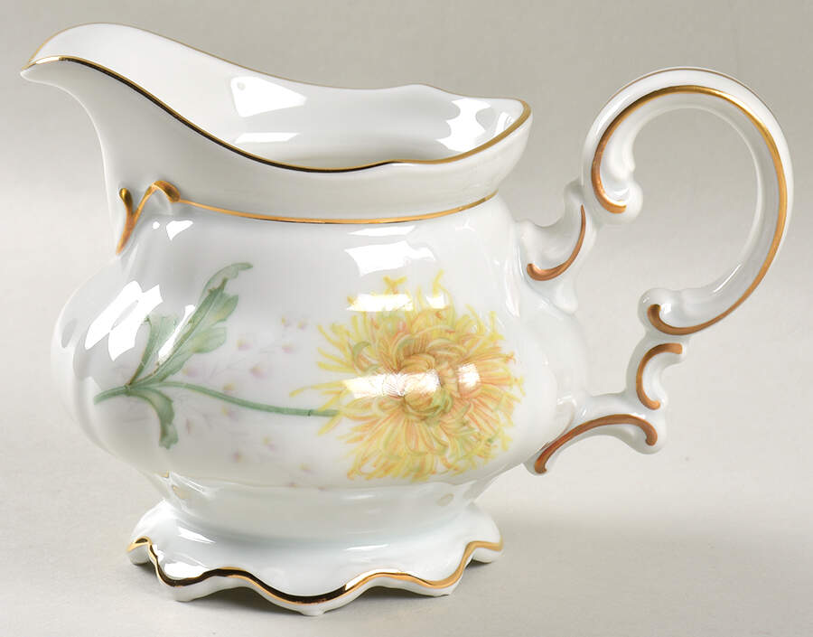 The Chrysanthemum Creamer by Hutschenreuther-1