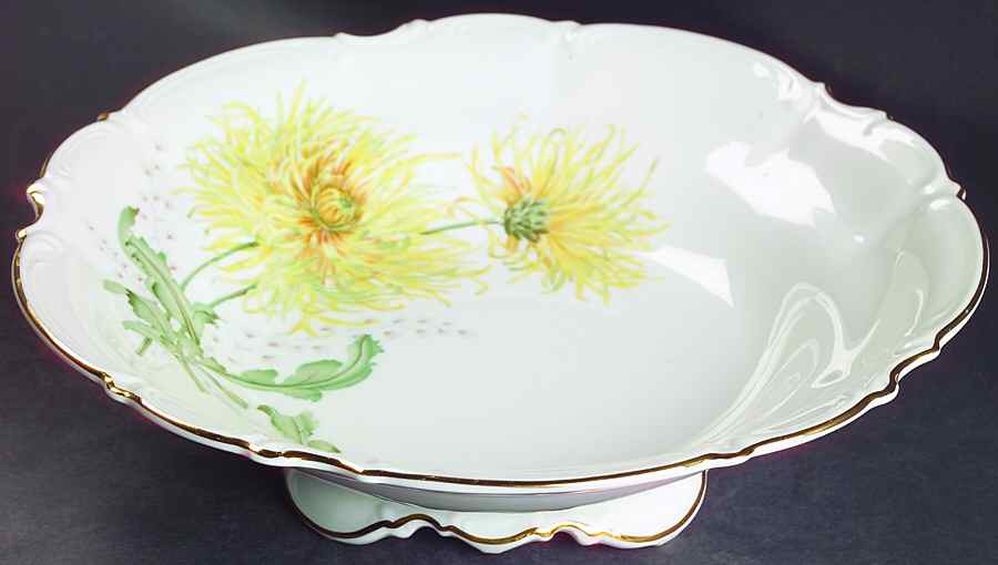 The Chrysanthemum 10" Round Vegetable Bowl by Hutschenreuther-1