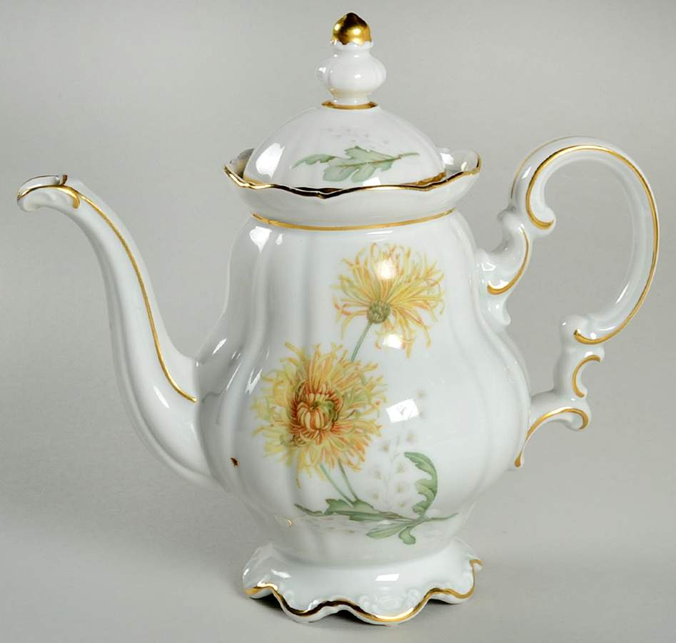 The Chrysanthemum Mini Coffee Pot & Lid by Hutschenreuther-1