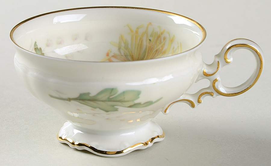 The Chrysanthemum Footed Demitasse Cup by Hutschenreuther-1
