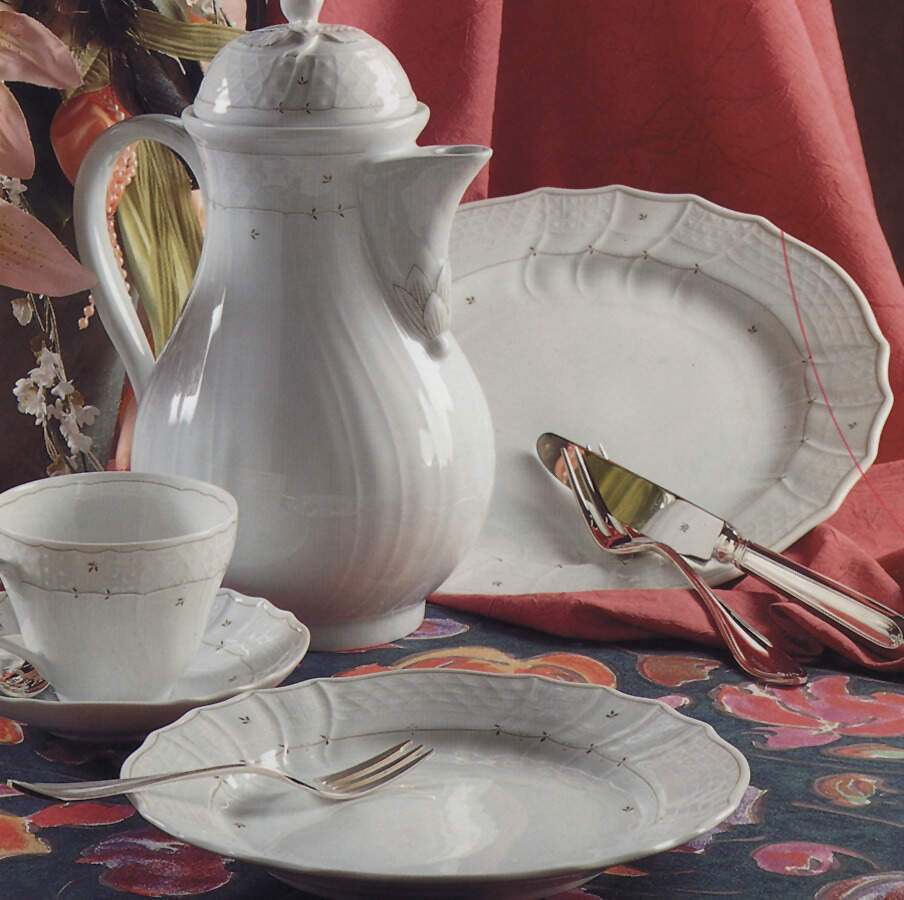 Chateau Vert Dinner Plate by Hutschenreuther-1