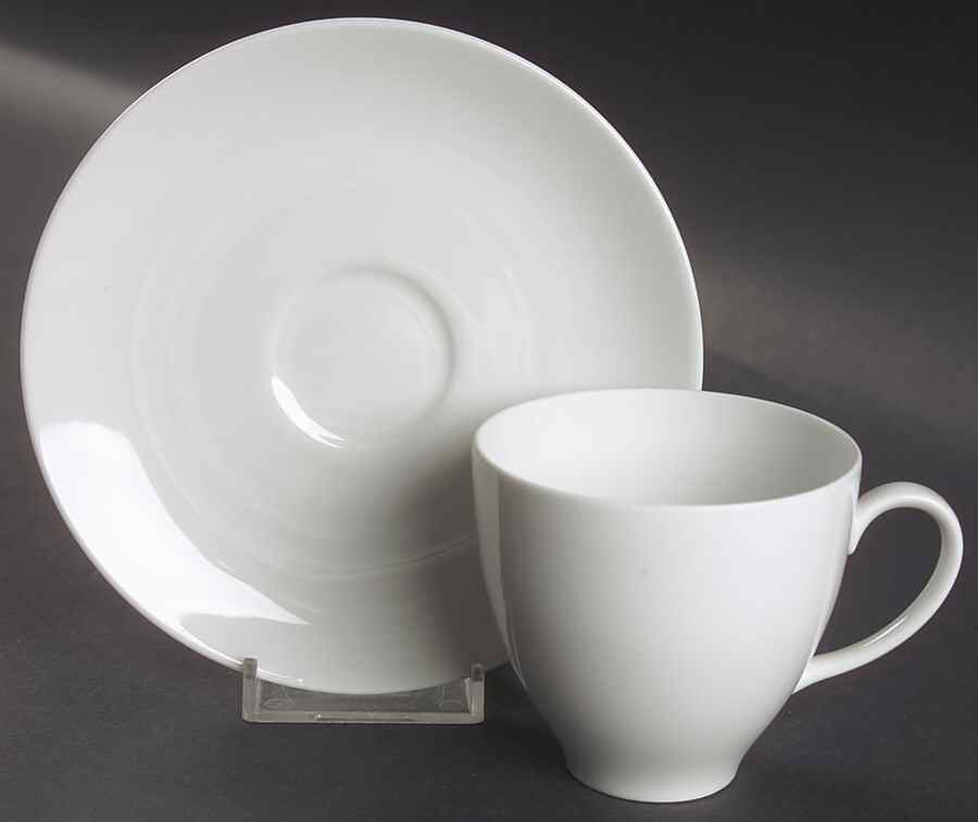 Charmant White Flat Cup & Saucer Set by Hutschenreuther-1