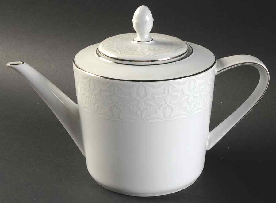 Claremont Teapot & Lid by Hutschenreuther-1