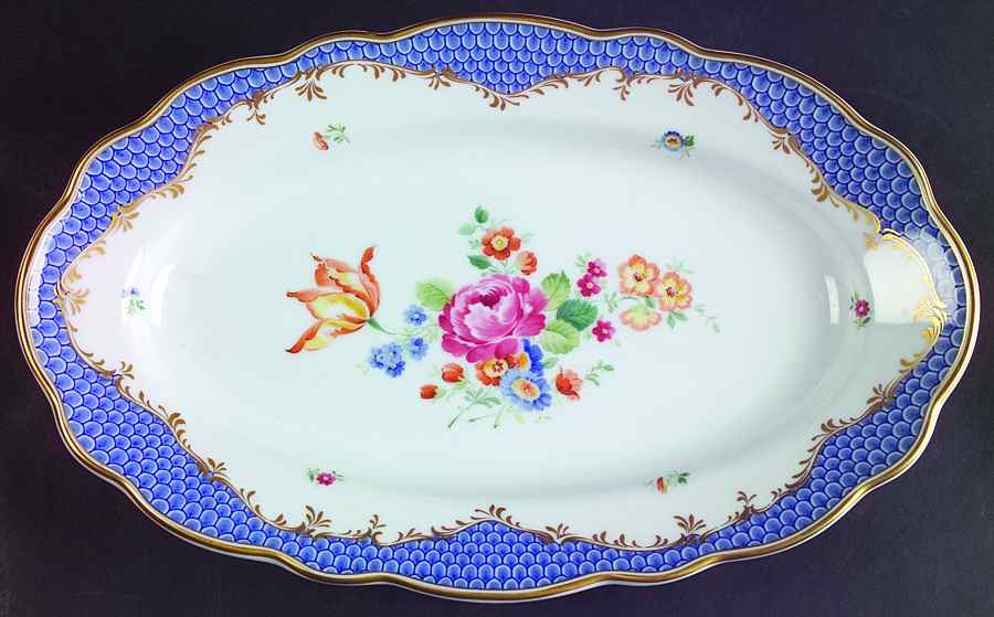 Coburg 12" Oval Serving Platter by Hutschenreuther-1