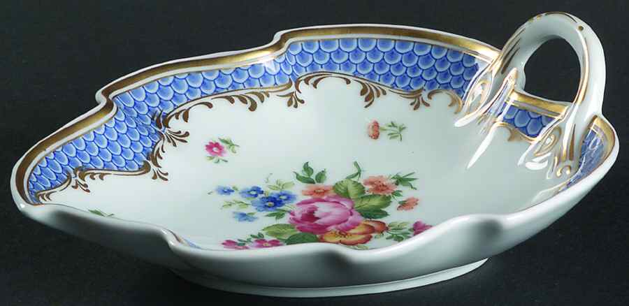 Coburg 6" Leaf Dish by Hutschenreuther-1