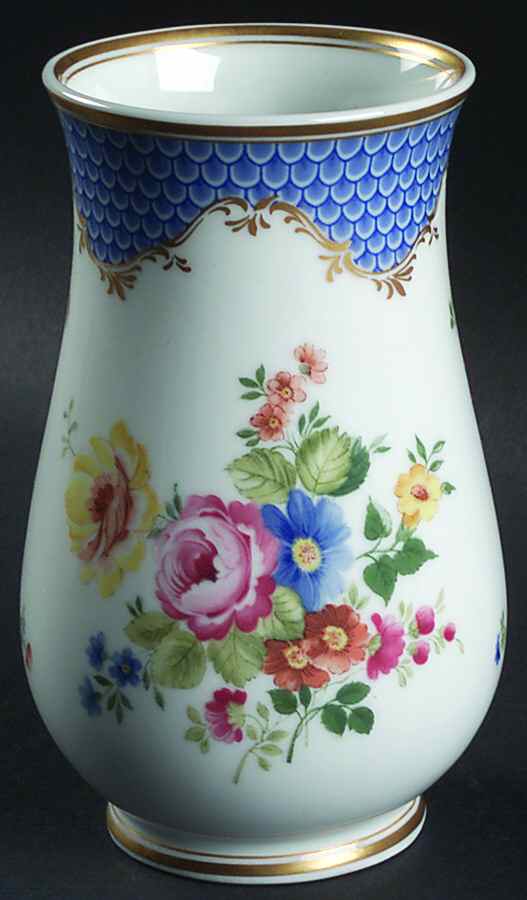 Coburg 6" Vase by Hutschenreuther-1