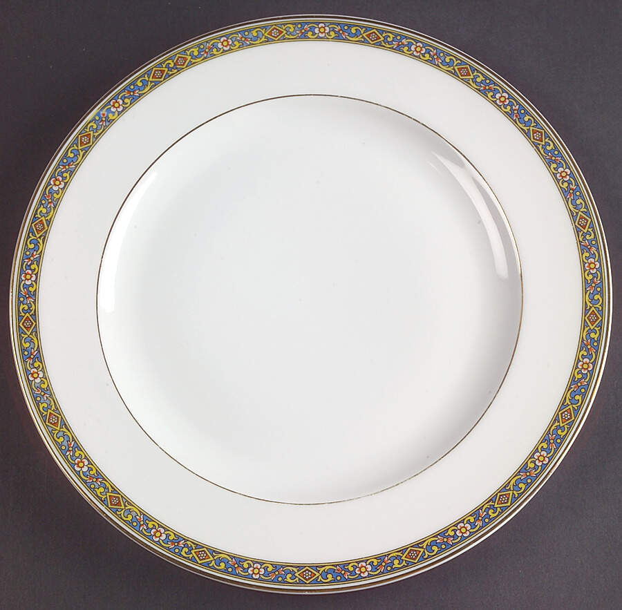 The Coburg Dinner Plate by Hutschenreuther-1