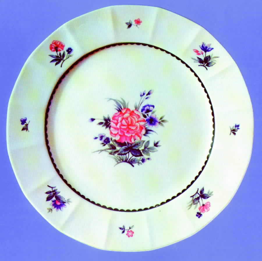 Corinna Dinner Plate by Hutschenreuther-1