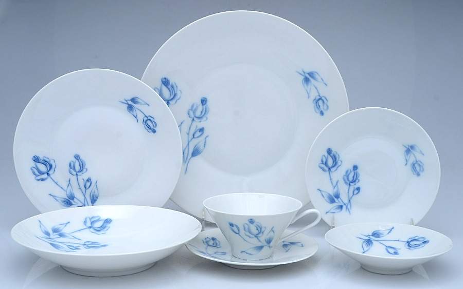 Cobalt Rose (Smooth) 56 Piece Estate Set by Hutschenreuther-1