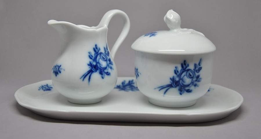 Cobalt Rose Creamer & Sugar with Lid & Tray Set by Hutschenreuther-1